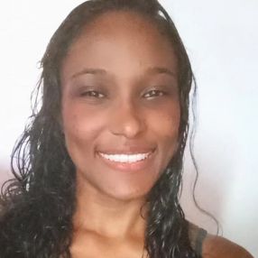 Ashiley Gomes, Babysitter in Cabo Frio