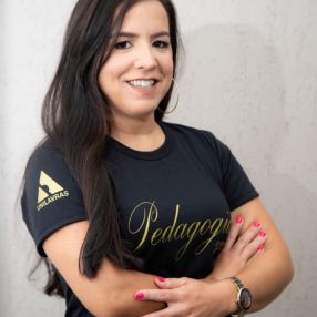 Lucimara, Babá em Lavras