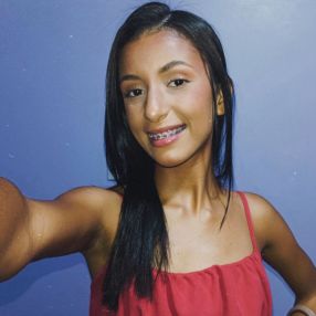 Karoliny, Babá em Floriano
