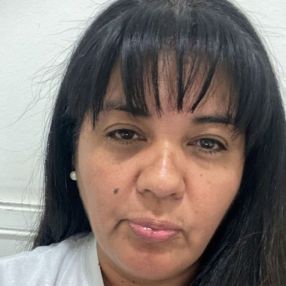 Marina, Babá em Maringá