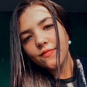Stefani, Babá em Guaíra