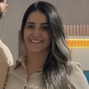 Viviane, Babá em Cambuí