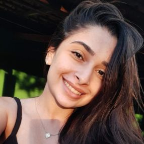 Vanessa, Babá em Ourinhos