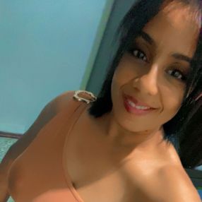 Cristiana, Babá em Oriente
