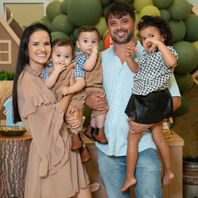 Ronara, Família em Pouso Alegre