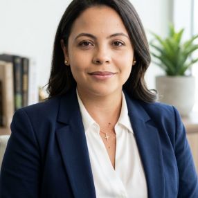 Ana Paula Alves, Babá em Janaúba