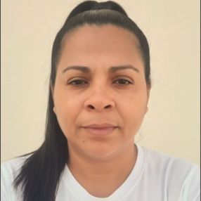 Mirlene, Babysitter in Saquarema