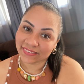 Natália, Babá em Pedras de Fogo