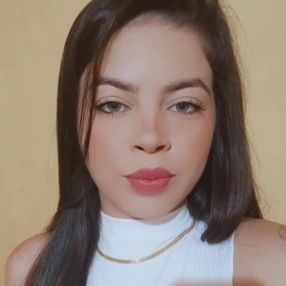 Sandrine, Babá em Redenção