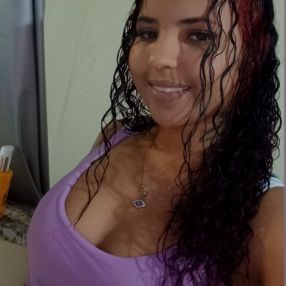 Kiara, Babá em Além Paraíba