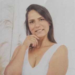 Leonice, Babá em Taboão da Serra