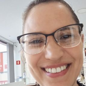 Keila, Babá em Americana