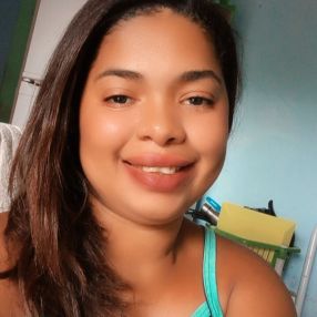 Regiane, Babá em Candeias