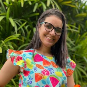 Georgia, Babá em Recife