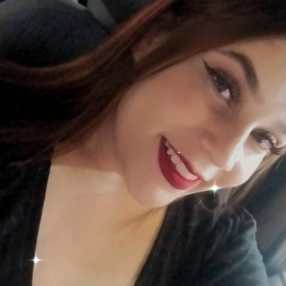 MIRELLY, Babá em Piedade