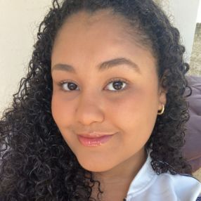 Raissa, Babysitter in Carlos Barbosa