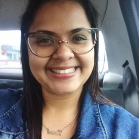 Vanessa, Babá em Taquara