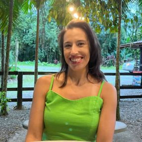 Vanessa, Babá em Joinville