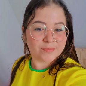 Joice, Babá em Jataí