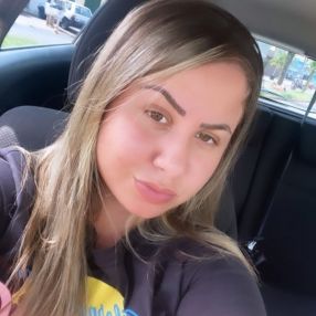 Dara, Babá em Uberlândia
