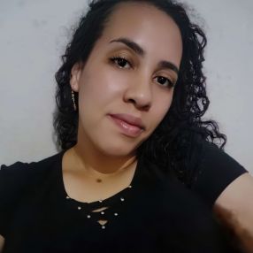 Ana Carolina, Babysitter in Braço do Norte
