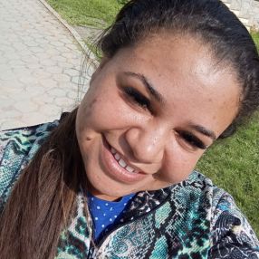 Gabriela, Babá em Esmeraldas