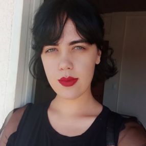 Ana Carolina, Babá em Valparaíso de Goiás