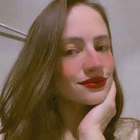 Viviane, Babá em Mafra