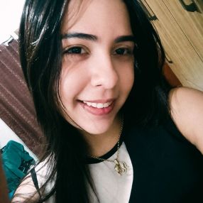 Julia, Babá em Pontes e Lacerda
