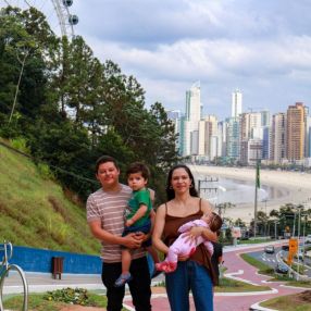Amanda, Família em Criciúma