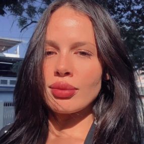 Daiana, Babá em São João de Meriti