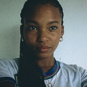 Eloise, Babá em Paudalho