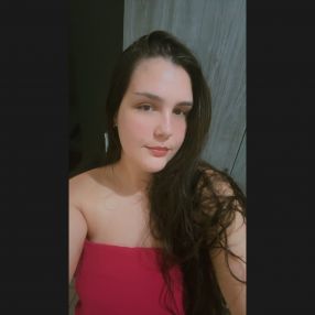Karolaine, Babá em Feira de Santana