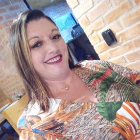 Daniela, Babá em Farroupilha