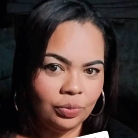 Roberta, Babá em Mangaratiba