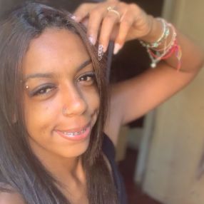 Thaina, Babá em Serrana