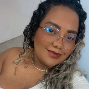 Lais, Babá em São Gonçalo