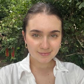 Esther, Família em Manhuaçu