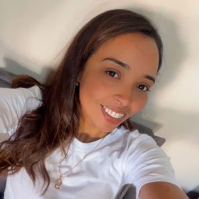 Giovanna, Babysitter in Coronel Fabriciano