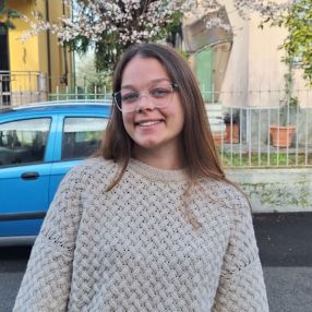 Marina, Babá em Araraquara