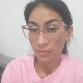 Elizangela, Babysitter in Manaus