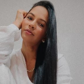 Ducleciane, Babysitter in Brasília