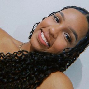 Luria, Babá em Caratinga