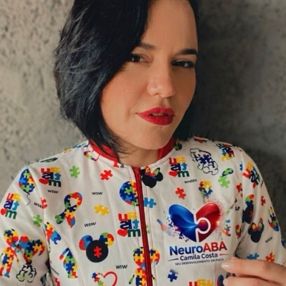 CAMILA, Babá em São José dos Campos
