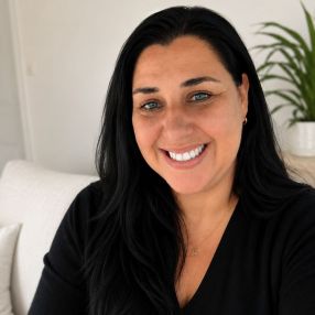 Priscila, Babysitter in Esteio