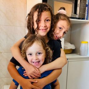 Graziele, Família em Várzea Paulista