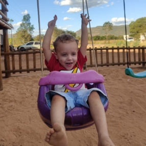 Yasmin, Família em Caieiras