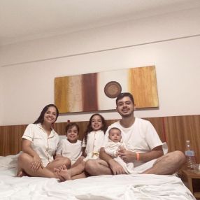 Débora, Family in Goiânia