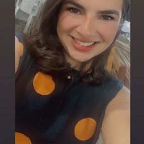 Gabriela, Babá em Itaitinga
