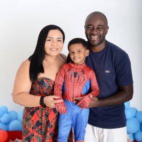 Anna, Família em Nova Iguaçu